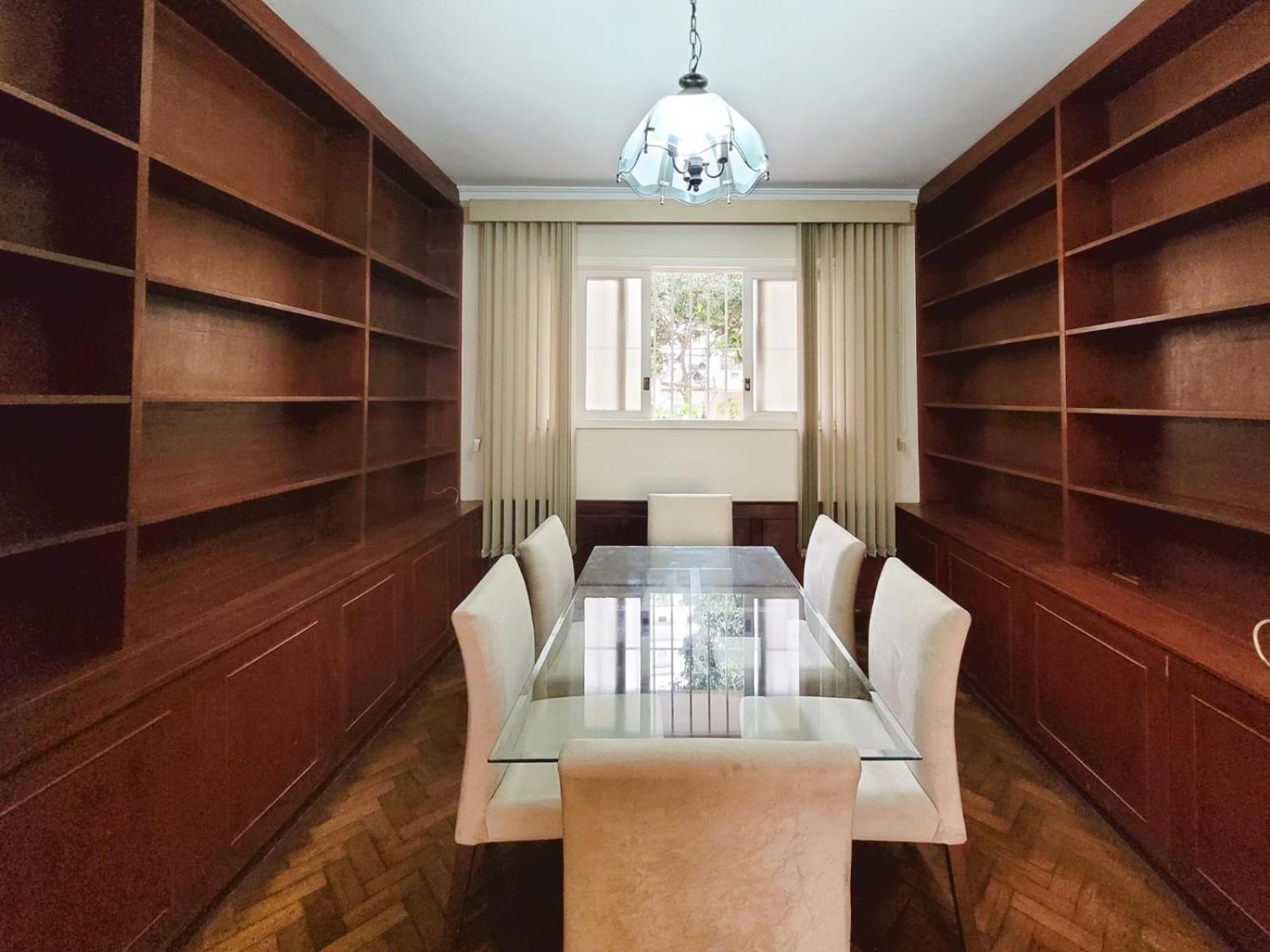Real 329 - 3 Bedrooms And 3 Bathrooms In Copacabana *