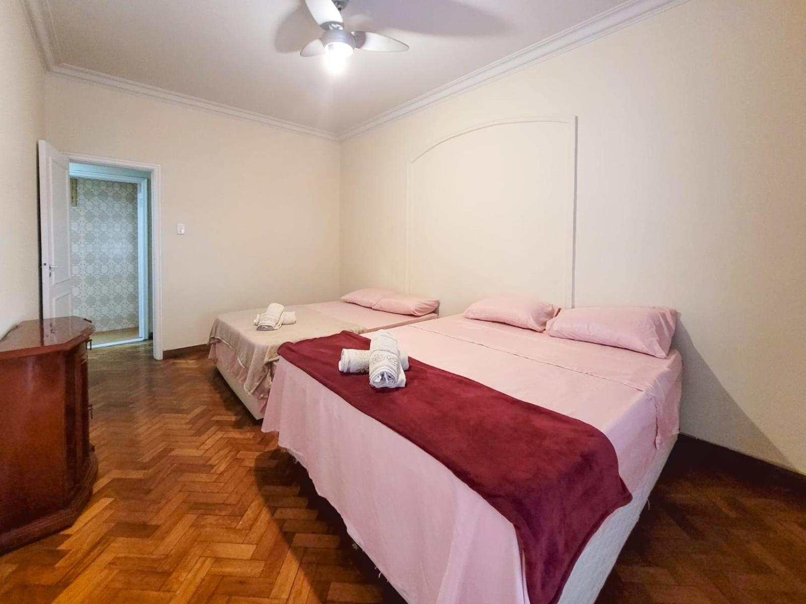 Apartamento Real 329 - 3 Bedrooms And 3 Bathrooms In Copacabana Rio de Janeiro